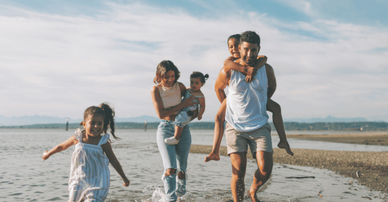 UAE Family Visa Guide: How to Sponsor Your Family in the UAE